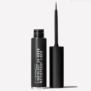 MAC LIQUID-LAST 24-HOUR WATERPROOF EYELINER